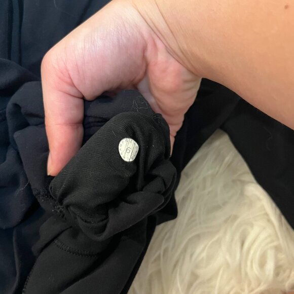 Lululemon Align 21" Pant Leggings Black Size 6 - Picture 4 of 4